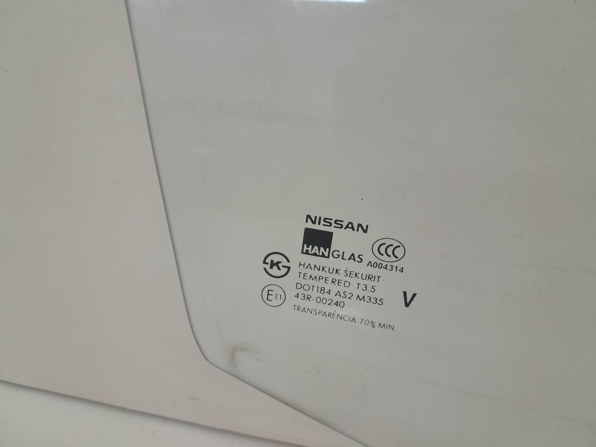 Стекло двери передней правой Nissan Almera Classic (B10) 2006-2013