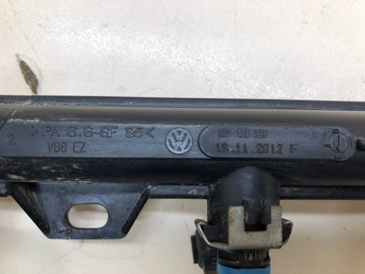 Рейка топливная (рампа) Volkswagen Polo (MK5) 2011-2020 Рейка топливная (рампа) Volkswagen Polo (MK5) 2011-2020