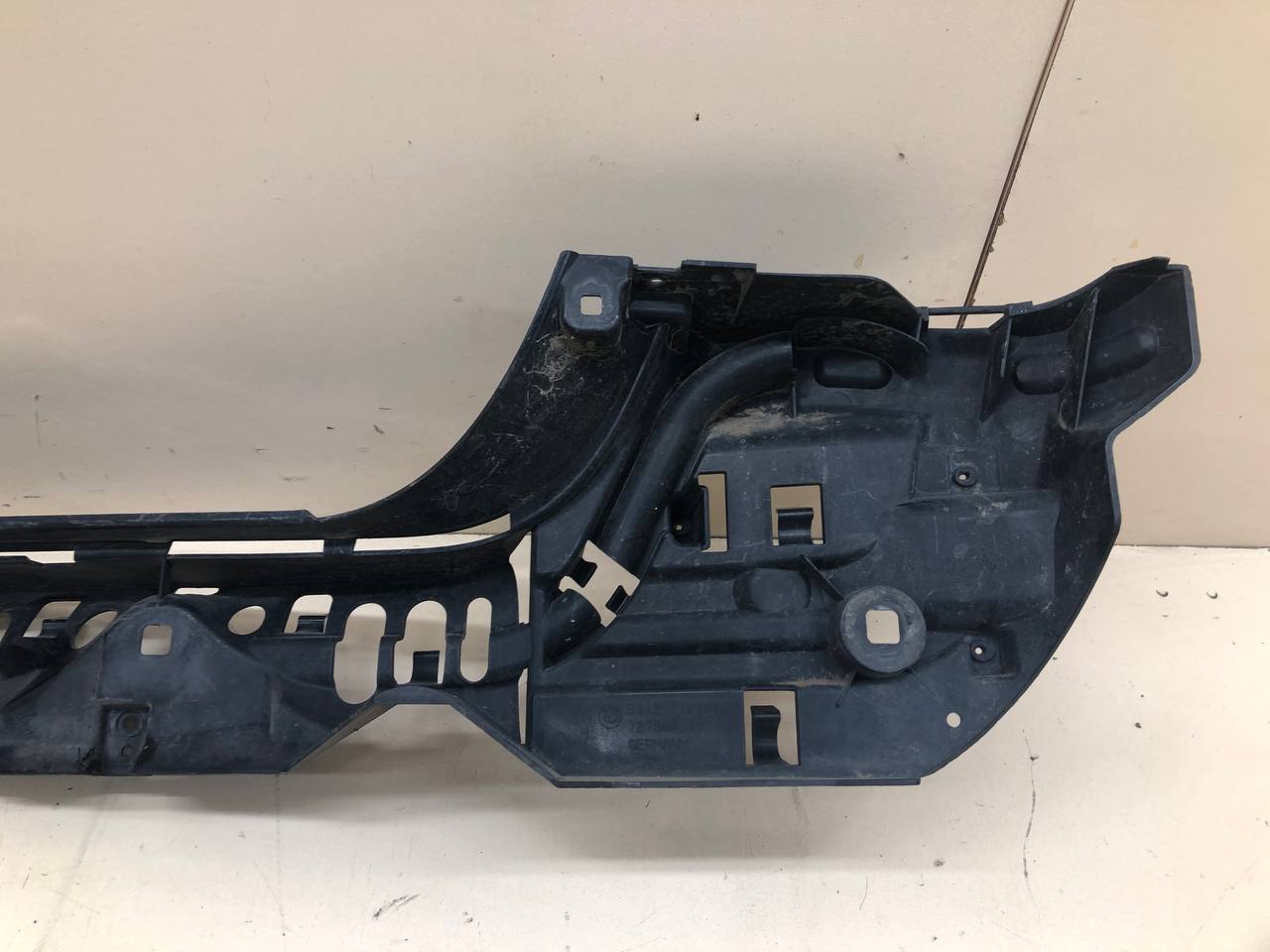 Кронштейн заднего бампера BMW 7-Series F01,F02  2008-2015