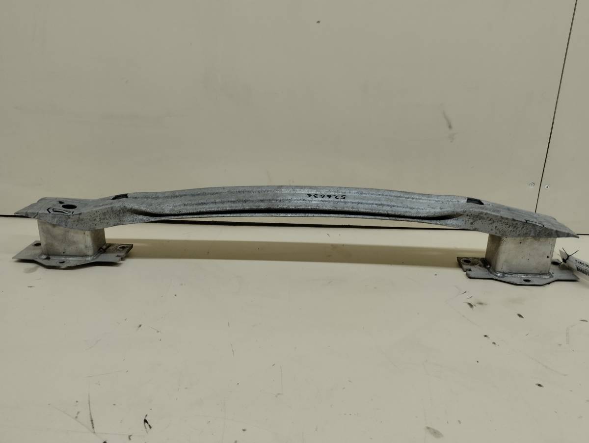 Усилитель заднего бампера Opel Astra J 2010-2017