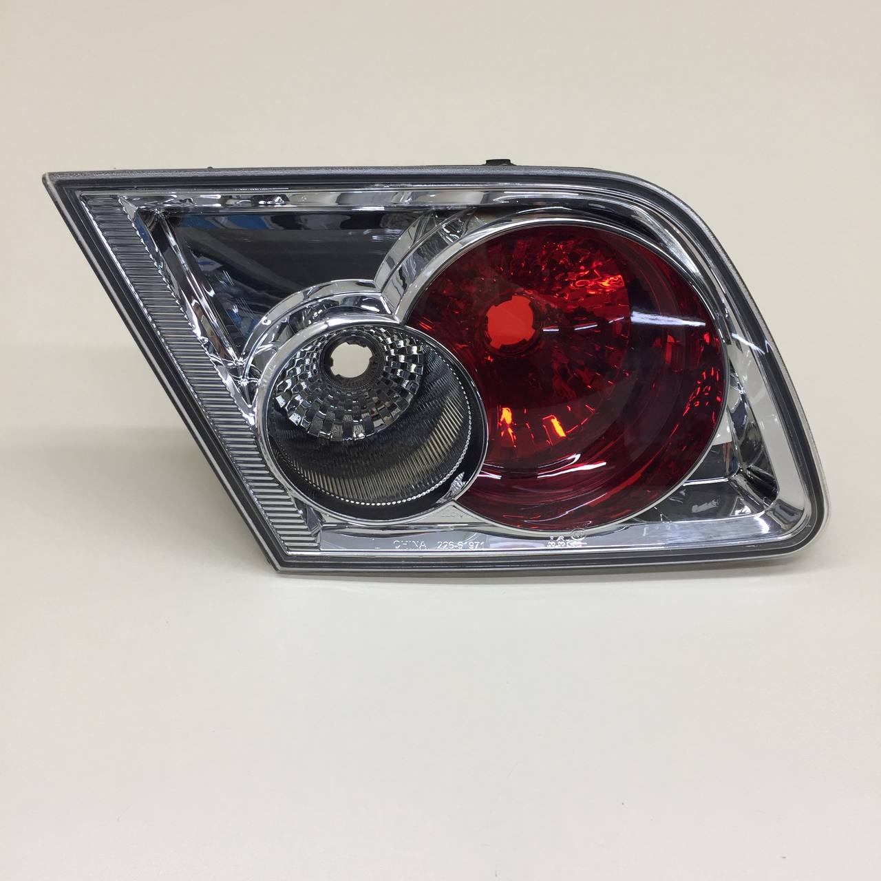 Фонарь задний внутренний левый Mazda Mazda 6 (GG) 2002-2007