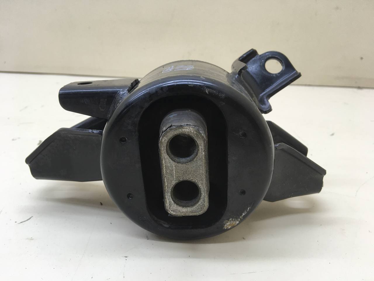 Опора КПП левая Hyundai Solaris (RB) 2010-2017