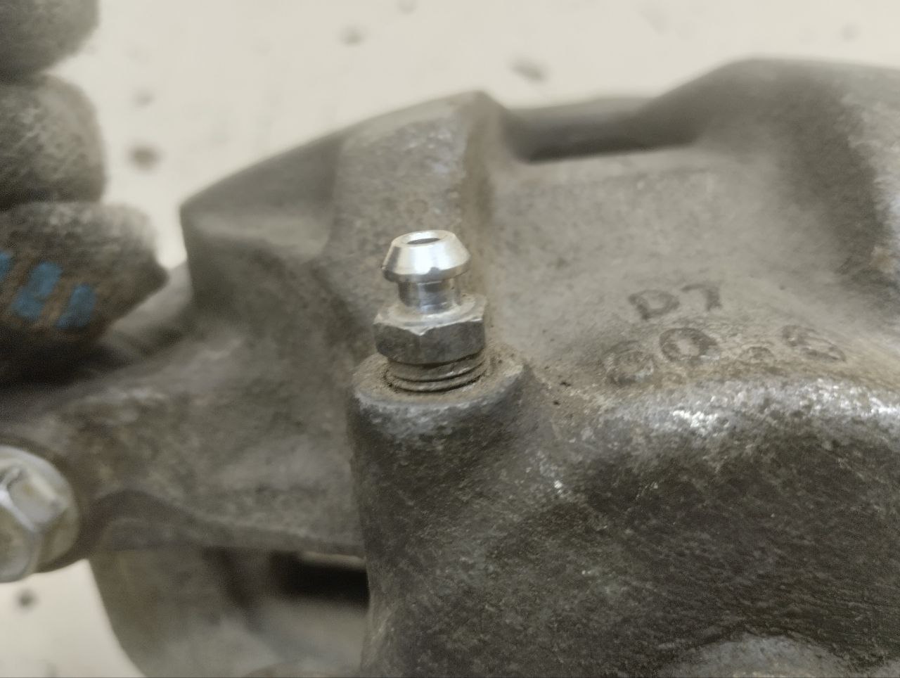 Суппорт передний левый Hyundai Tucson (TL) 2015-2021