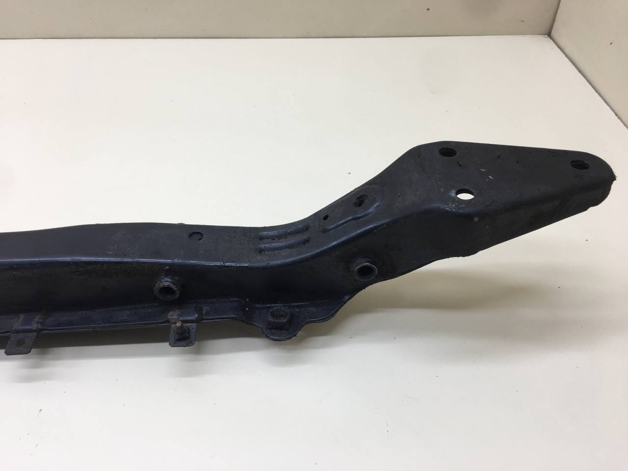 Балка передняя продольная Nissan Primera (P12) 2002-2007