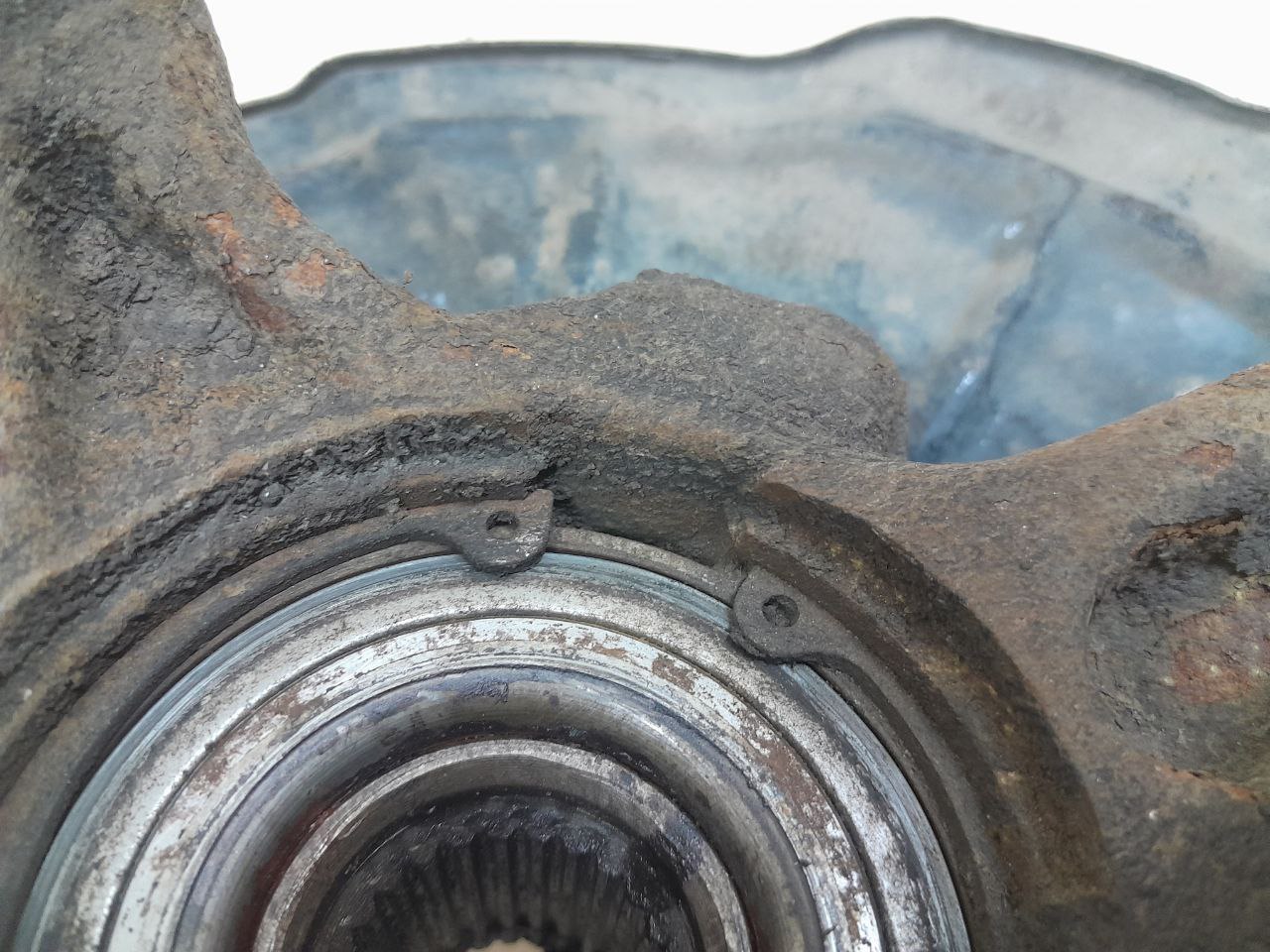 Кулак поворотный передний правый Chevrolet Cobalt (T250) 2011-2015