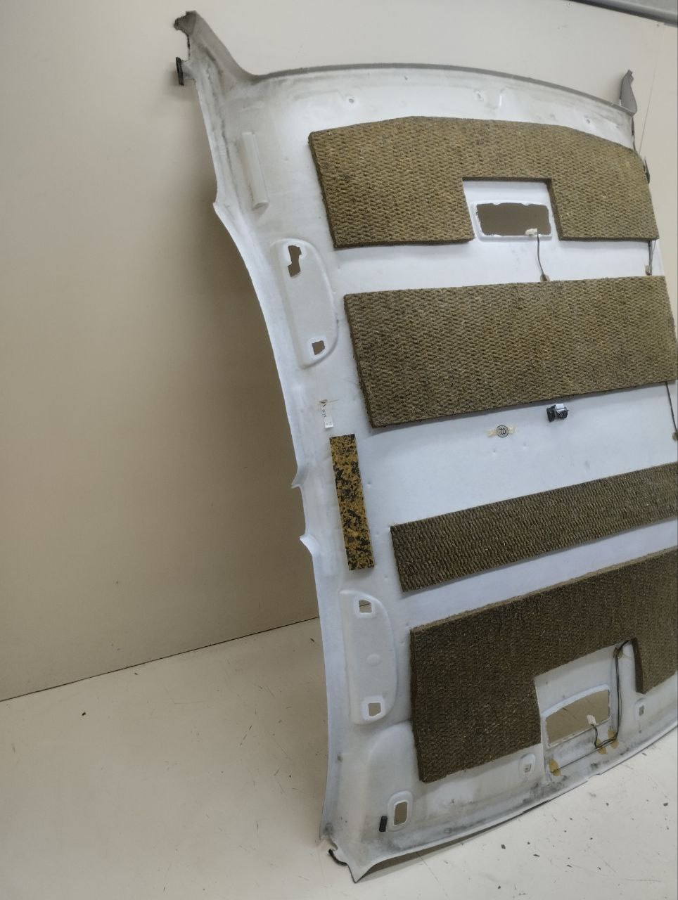 Обшивка потолка Mazda Mazda 6 (GG) 2002-2007 Обшивка потолка Mazda Mazda 6 (GG) 2002-2007