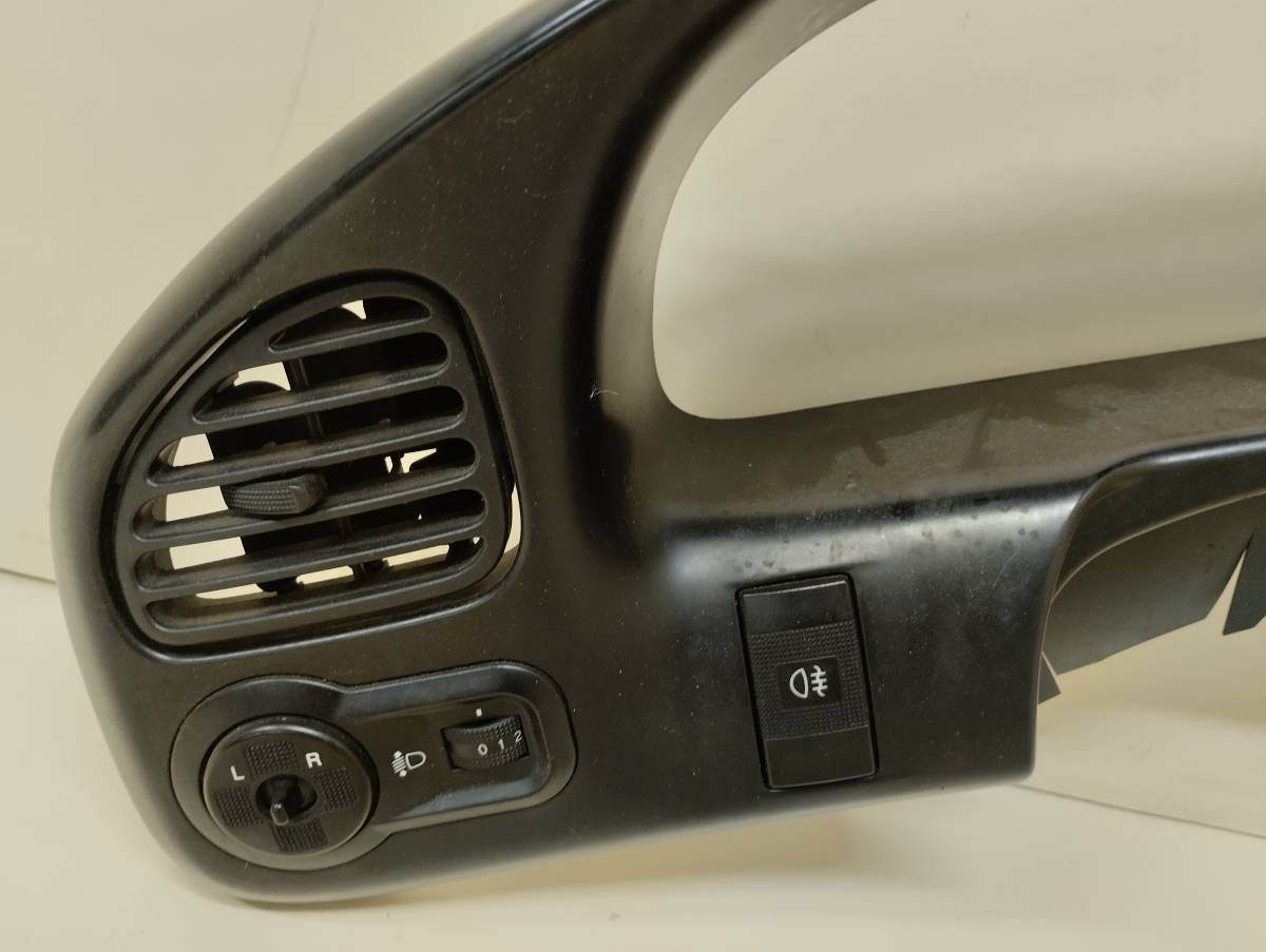 Накладка торпедо Kia Spectra (SD) 2004-2011 Накладка торпедо Kia Spectra (SD) 2004-2011