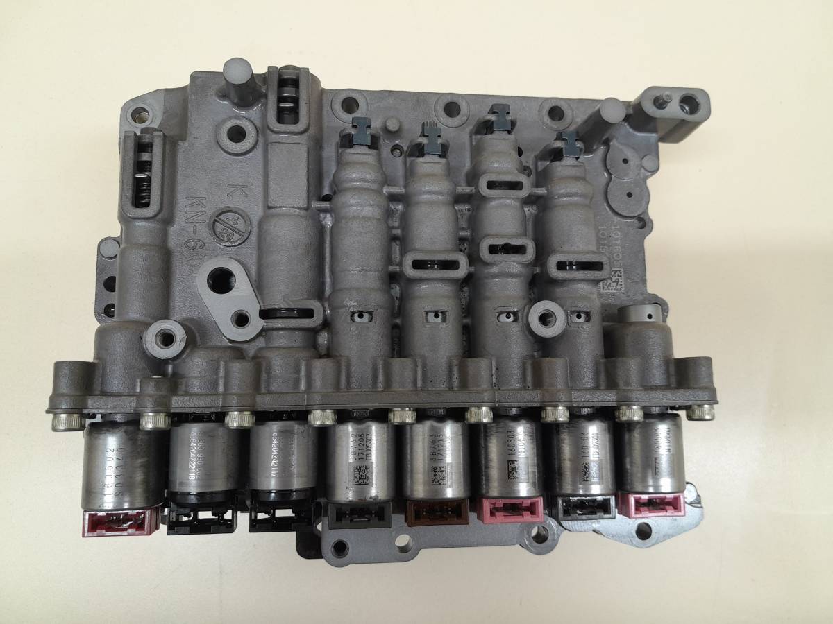 Блок клапанов Hyundai Santa Fe 3 (DM) 2012-2019 Блок клапанов Hyundai Santa Fe 3 (DM) 2012-2019