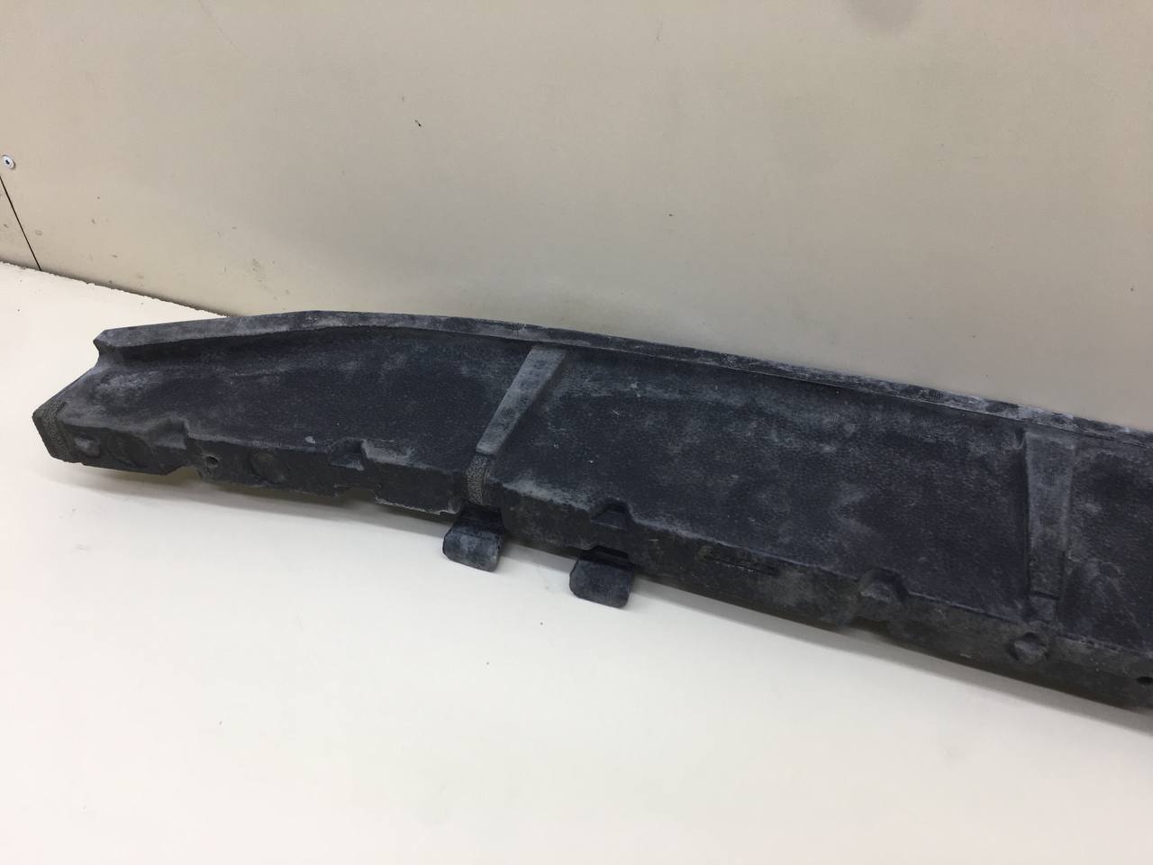 Наполнитель переднего бампера Toyota Rav 4 (A30) 2006-2013