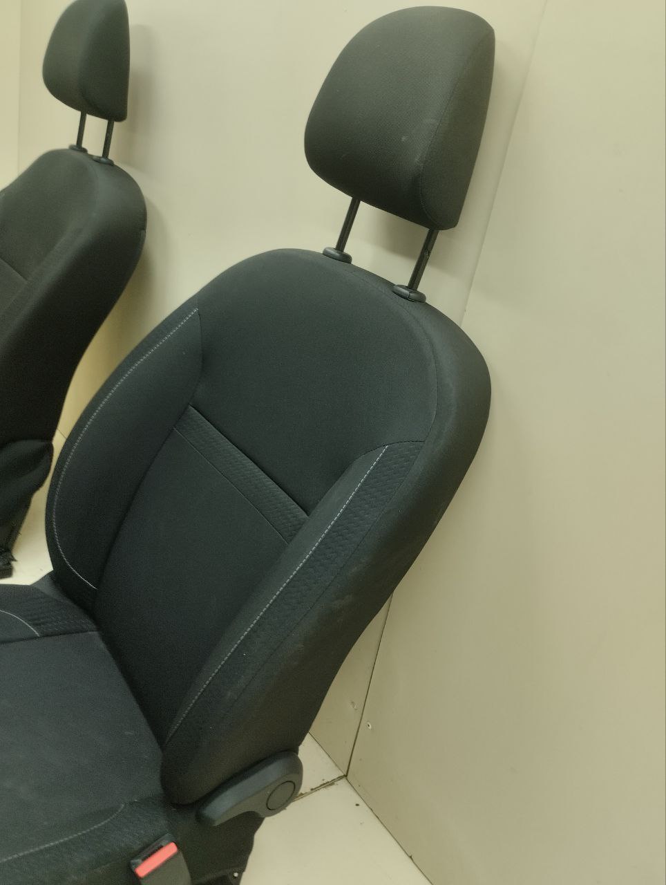 Сиденье (комплект) Renault Duster (HSA, HSM) 2012> Сиденье (комплект) Renault Duster (HSA, HSM) 2012>
