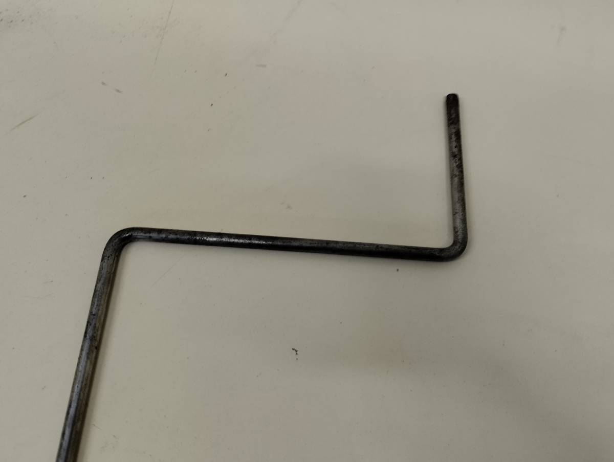 Домкрат Toyota Camry (V40) 2006-2011 Домкрат Toyota Camry (V40) 2006-2011