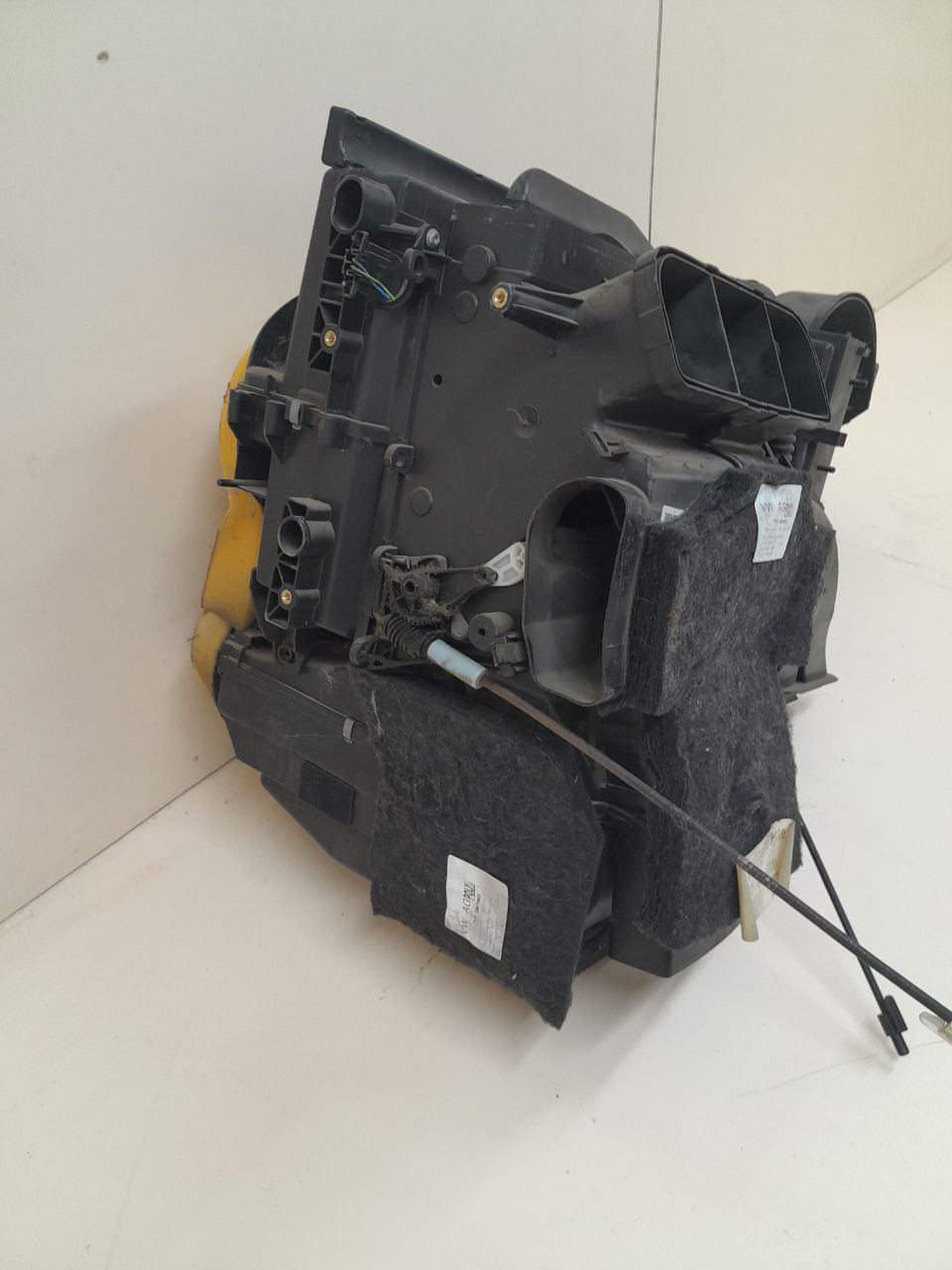 Корпус отопителя Volkswagen Polo (HB) 2009> Корпус отопителя Volkswagen Polo (HB) 2009>