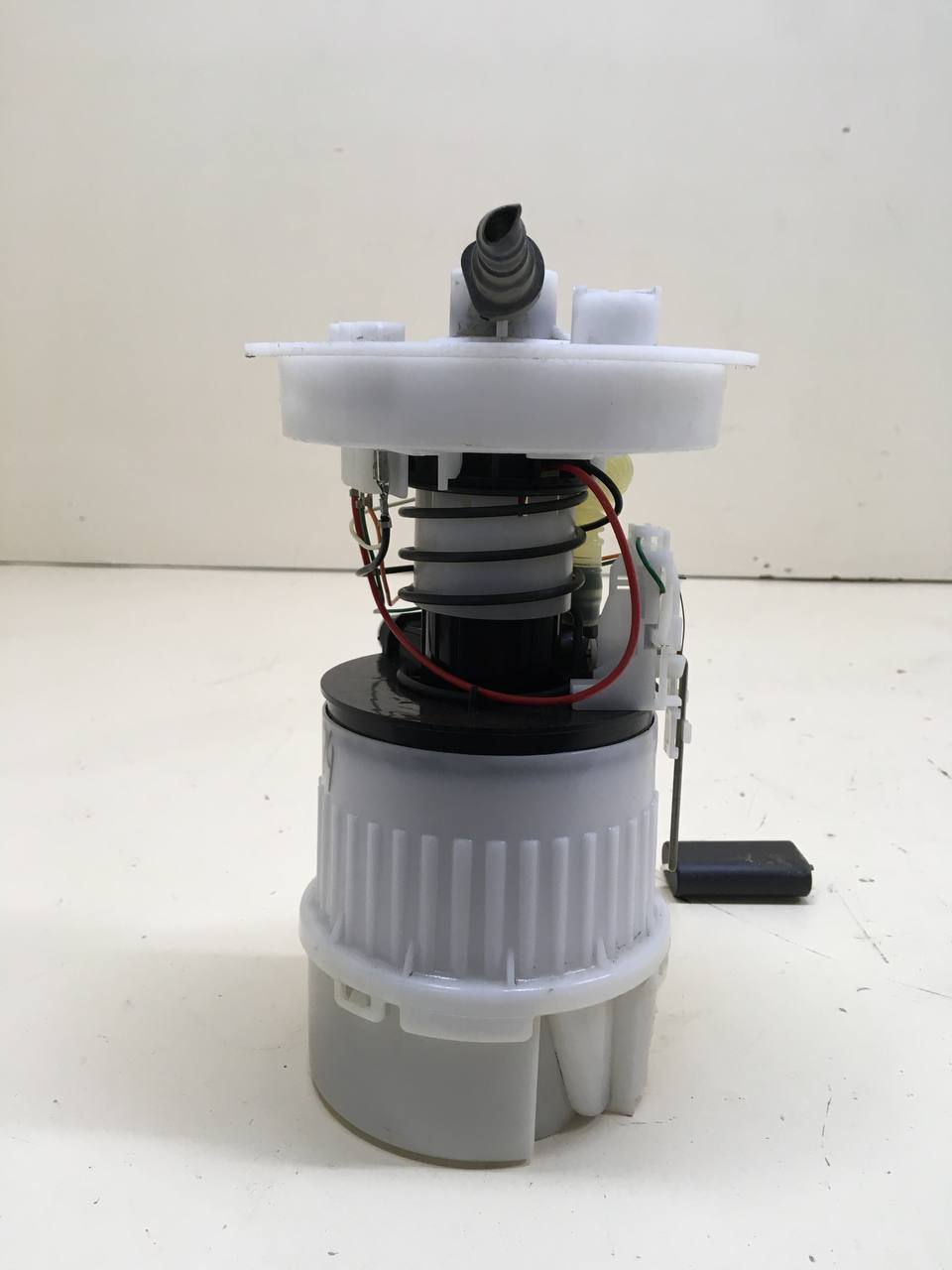 Насос топливный электрический Ford Focus 2 (DB) 2008-2011