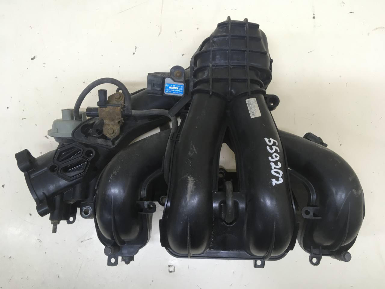 Коллектор впускной Mazda Mazda 6 (GG) 2002-2007 Коллектор впускной Mazda Mazda 6 (GG) 2002-2007
