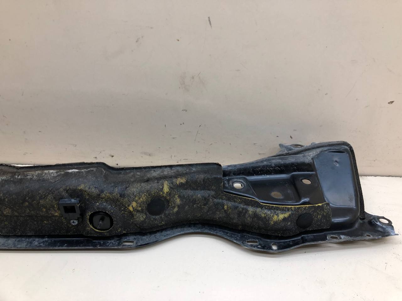 Водосток Toyota Rav 4 (A30) 2006-2013