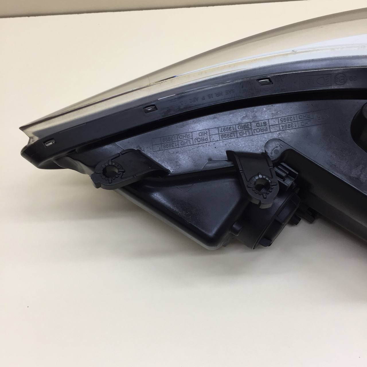 Фара правая Hyundai Elantra (MD) 2011-2016