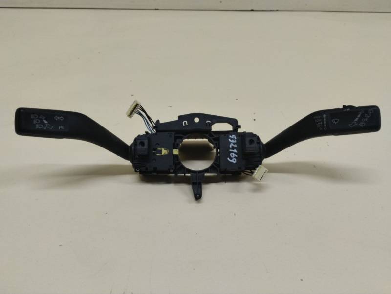 Переключатель подрулевой в сборе Volkswagen Touran (1T3) 2010>