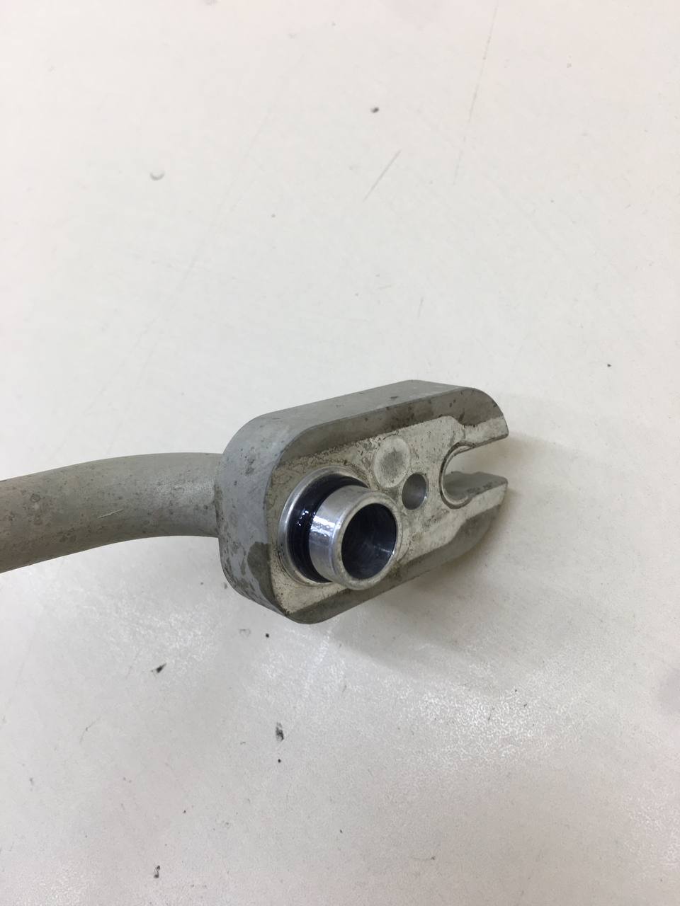 Трубка кондиционера Mitsubishi Lancer 9  (CS/Classic) 2000-2011