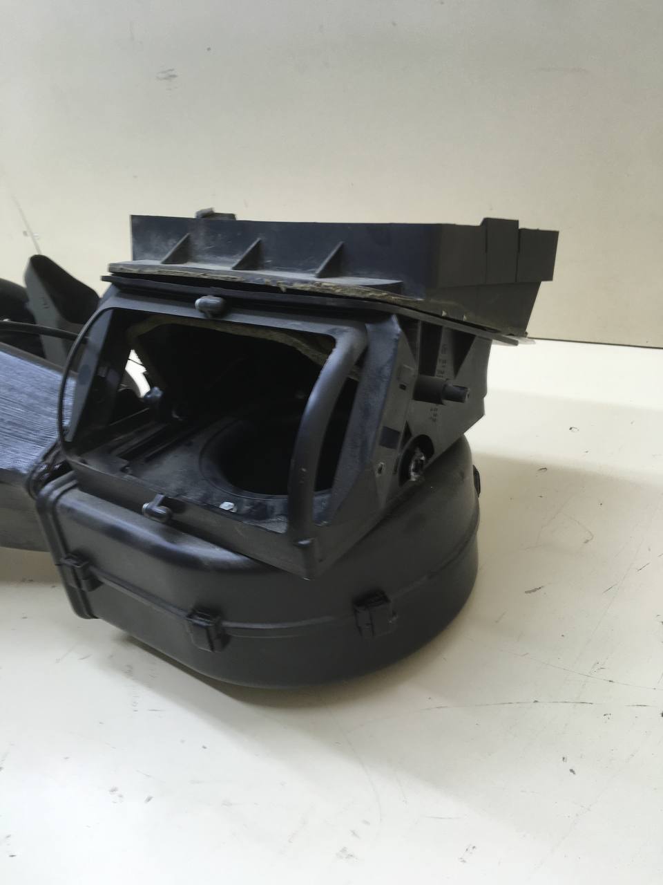 Корпус отопителя Chevrolet Niva 2009-2020