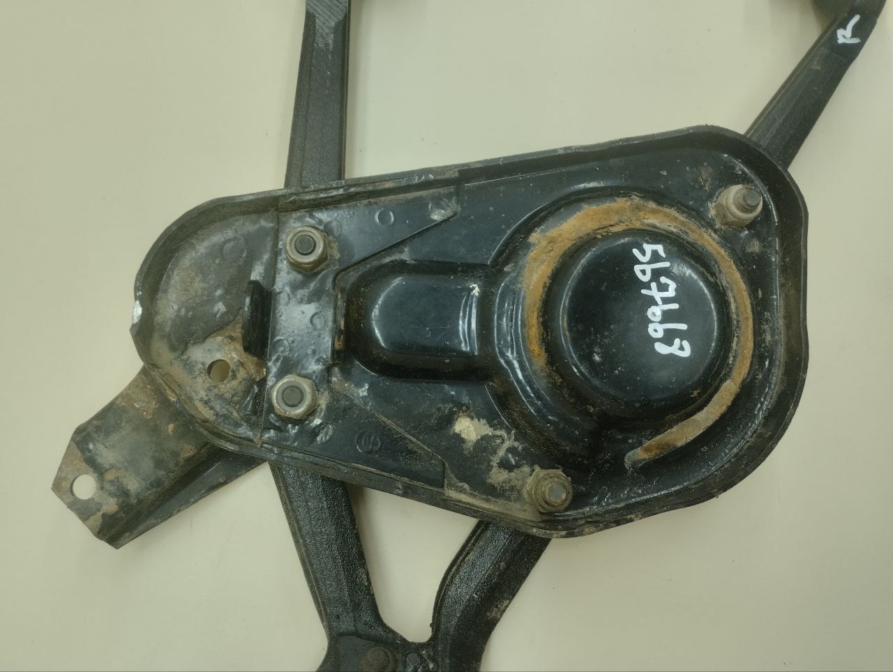 Рычаг передний нижний правый Chevrolet Niva 2009-2020