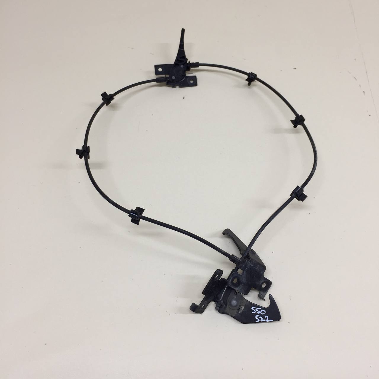 Крючок капота Jaguar XE (760) 2014-2021