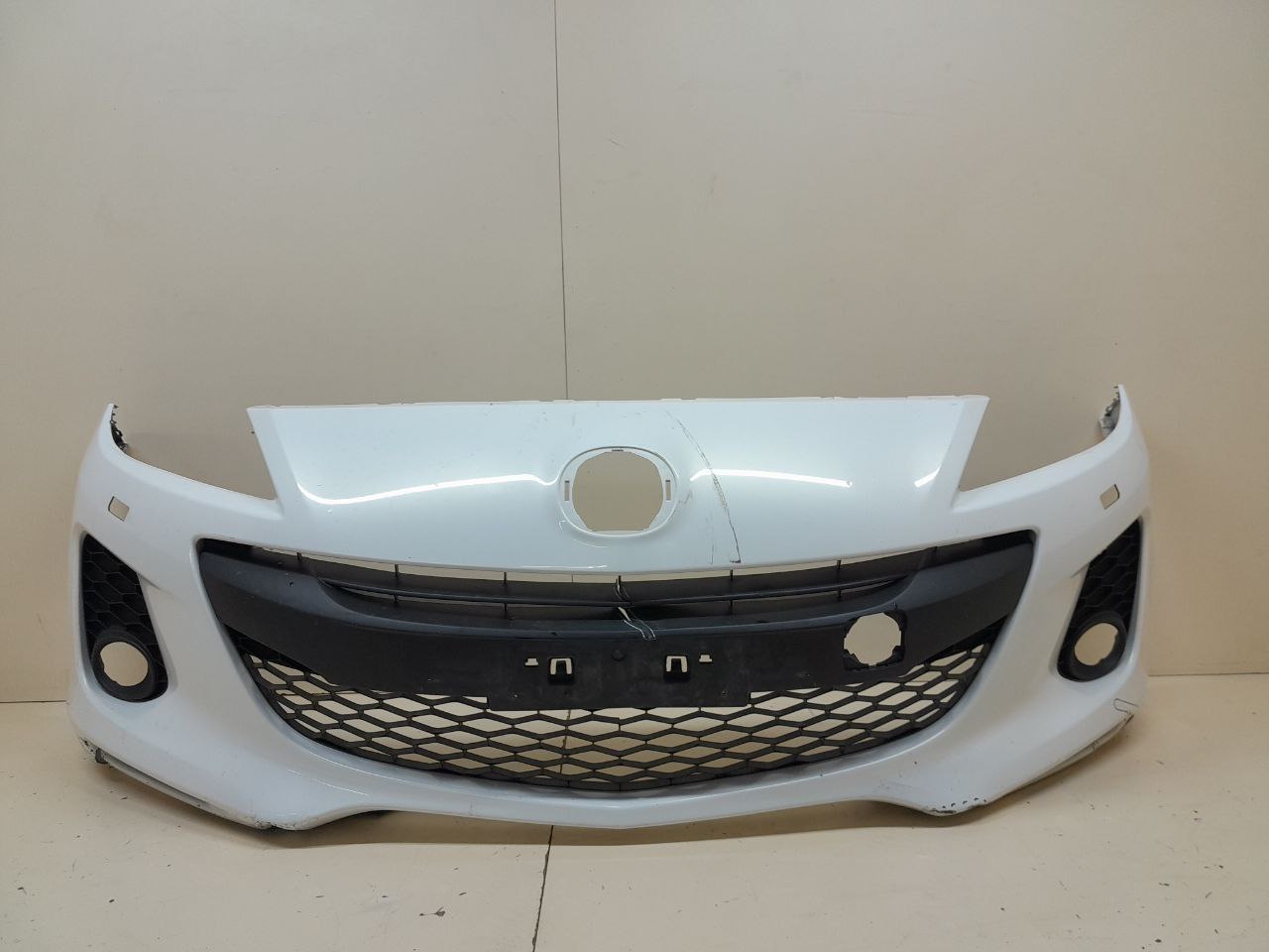 Бампер передний Mazda Mazda 3 (BL) 2009-2013 Бампер передний Mazda Mazda 3 (BL) 2009-2013