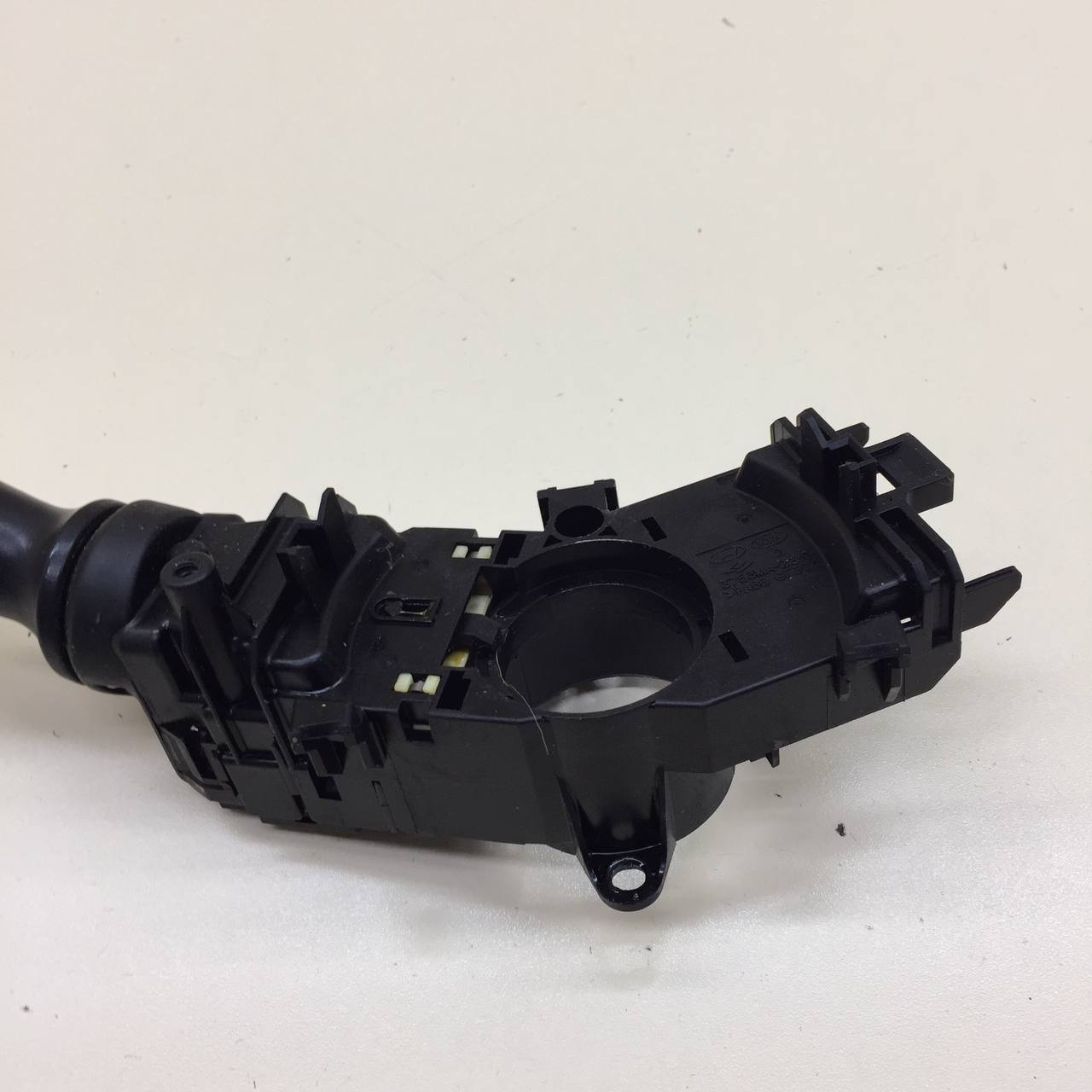 Переключатель поворотов подрулевой Kia Ceed (ED) 2007-2012