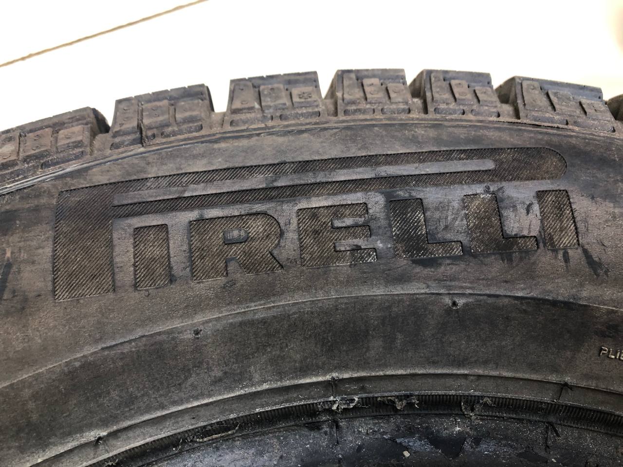 Шины к-кт R15 Всесезонные PIRELLI
