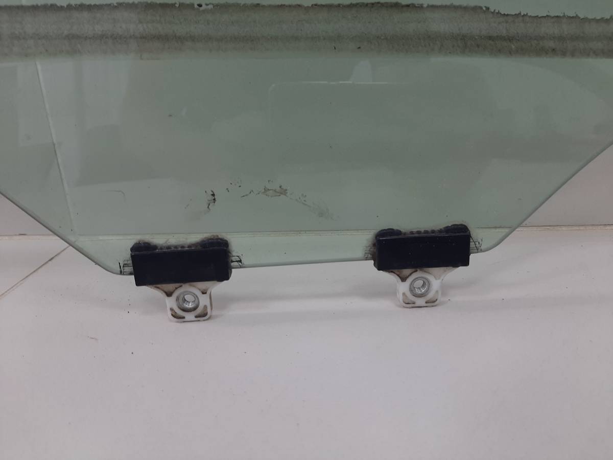 Стекло двери передней правой Subaru Impreza (G12) 2007-2012 Стекло двери передней правой Subaru Impreza (G12) 2007-2012