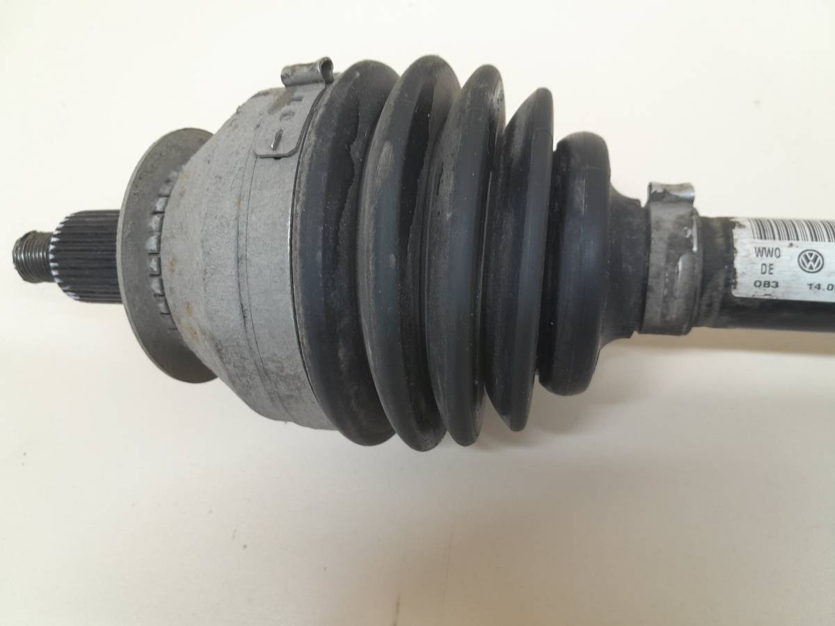 Полуось передняя левая Volkswagen Polo (MK5) 2011-2020 Полуось передняя левая Volkswagen Polo (MK5) 2011-2020