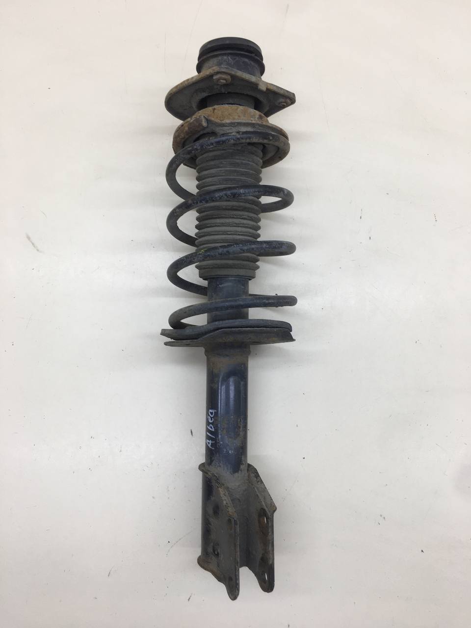 Амортизатор передний Fiat Albea 2002-2012