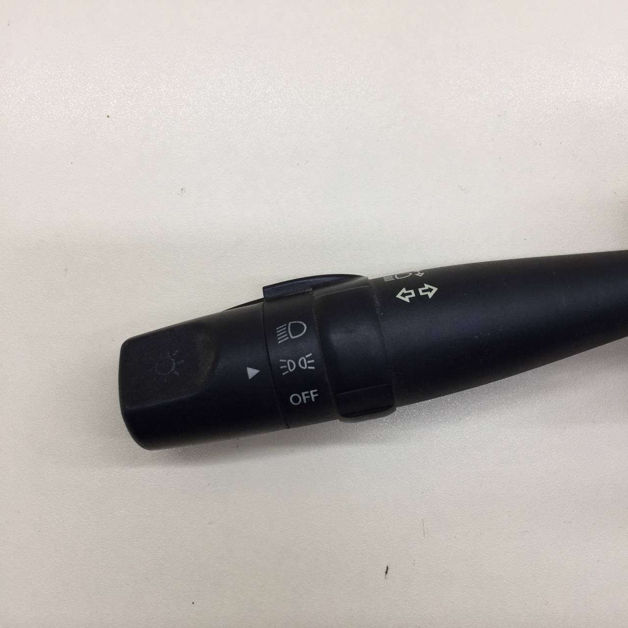 Переключатель поворотов подрулевой Hyundai Elantra (HD) 2006-2010