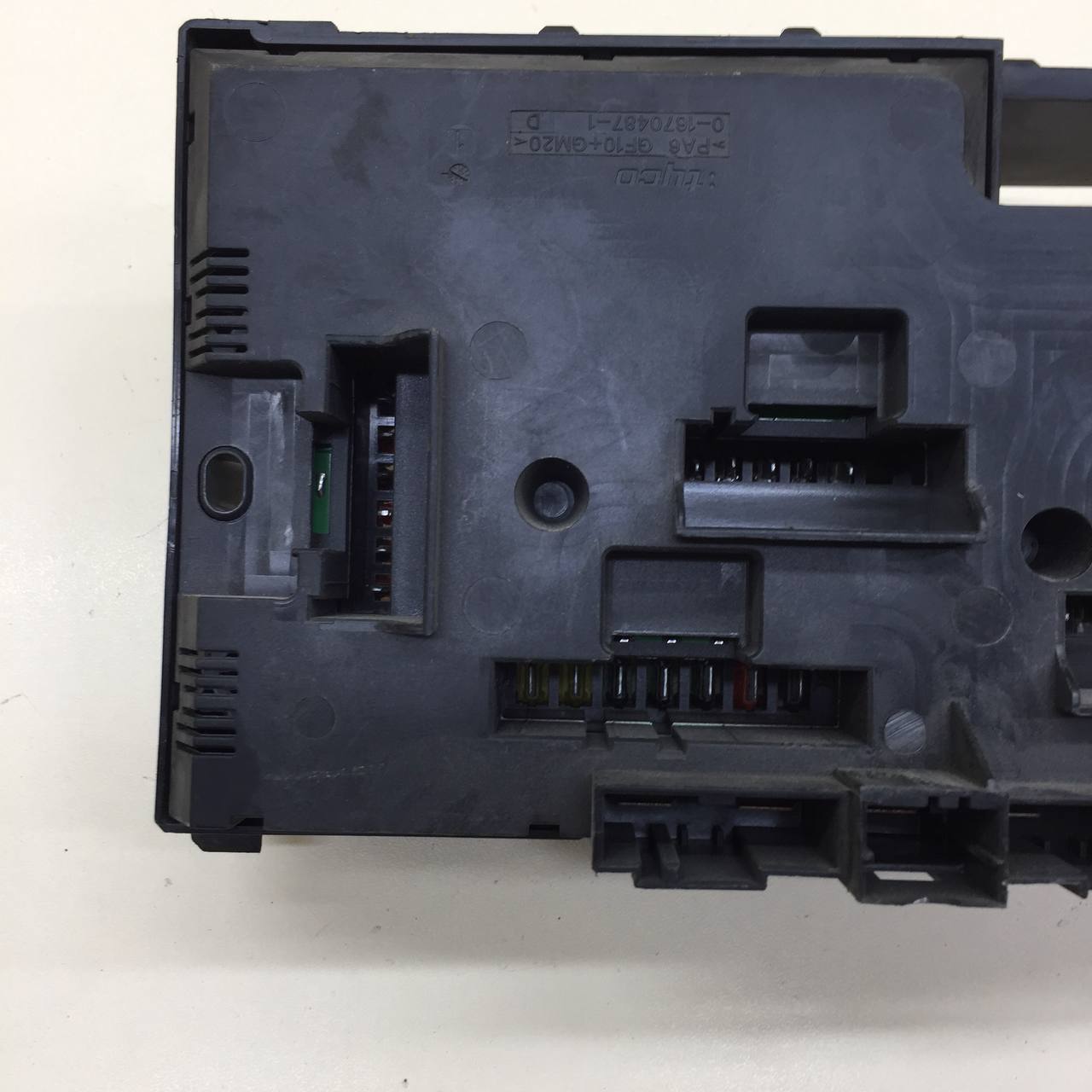 Блок предохранителей BMW 7-Series F01,F02  2008-2015