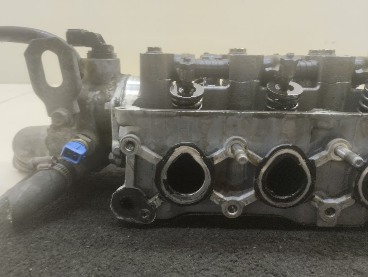 Головка блока цилиндров Chevrolet Aveo T250 2005-2011