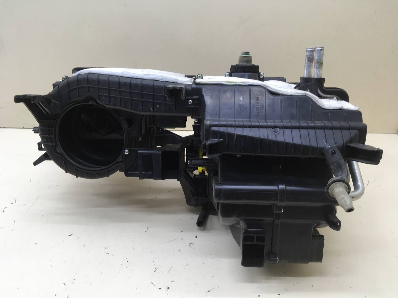 Корпус отопителя Hyundai ix35 (LM) 2010-2015 Корпус отопителя Hyundai ix35 (LM) 2010-2015