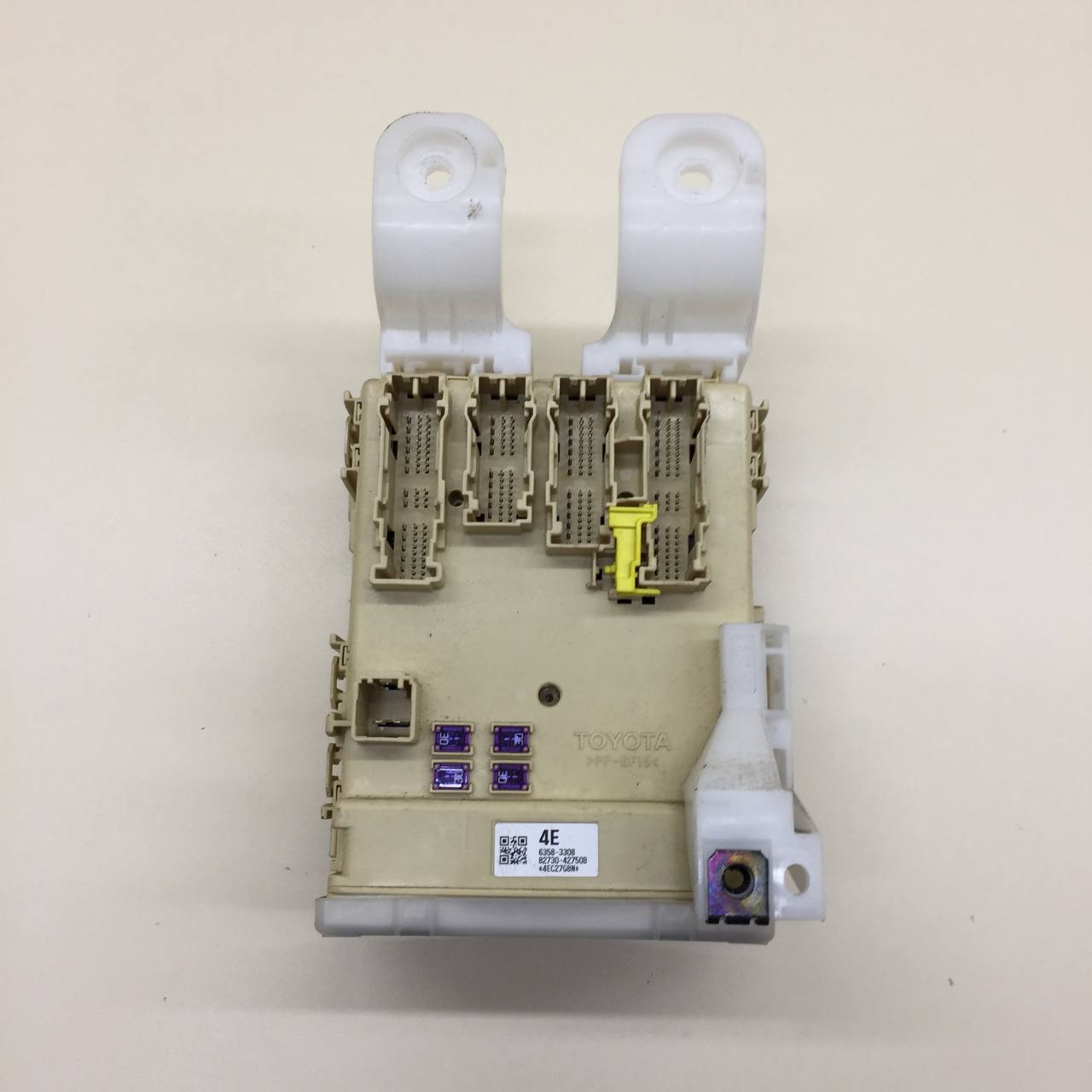 Блок предохранителей Toyota Rav 4 (XA40) 2013-2019