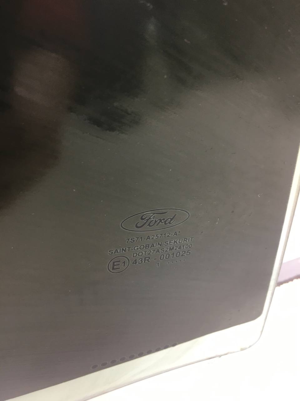Стекло двери задней правой Ford Mondeo 4 2007-2015