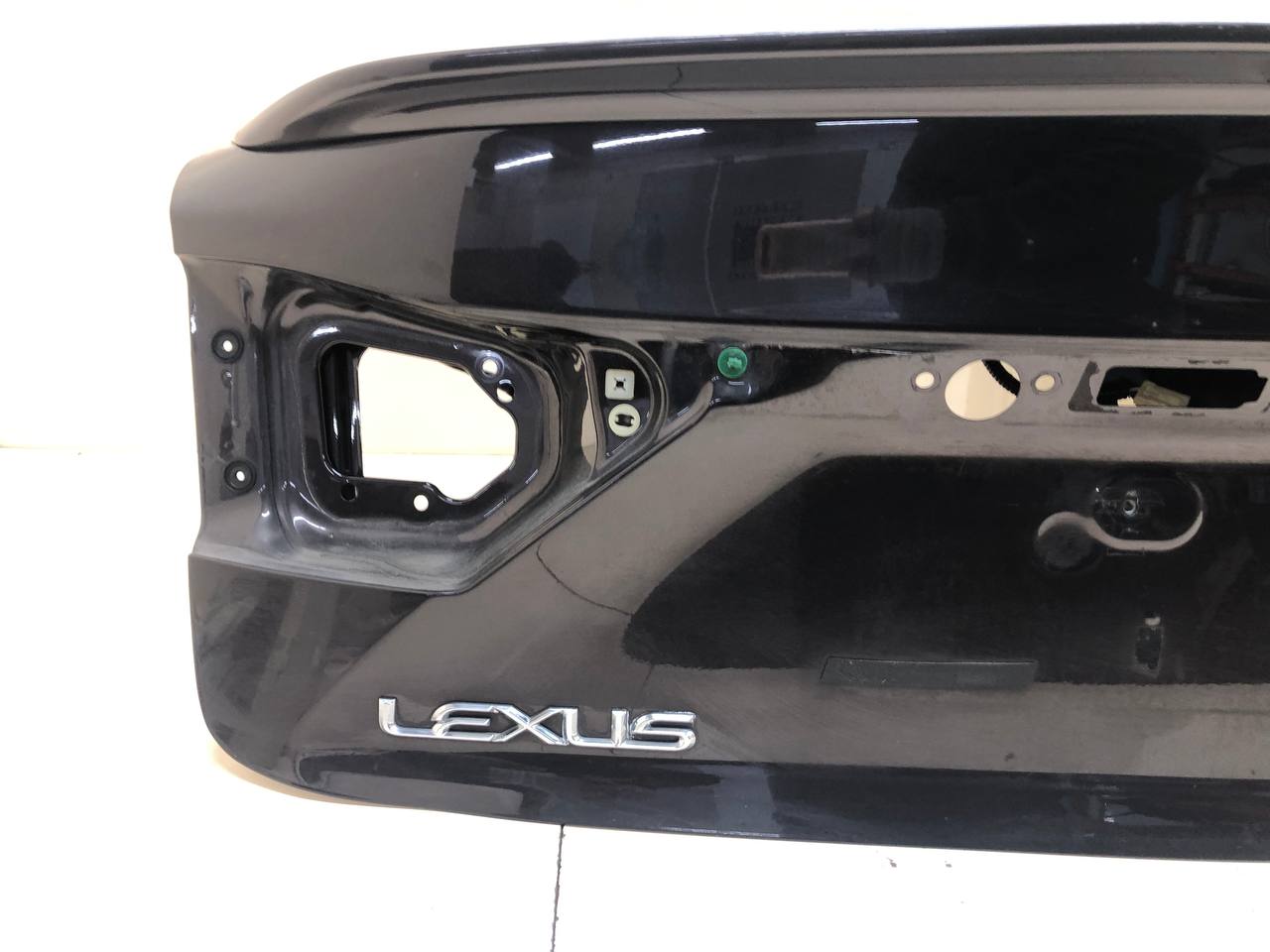 Крышка багажника Lexus ES (SV60) 2012>