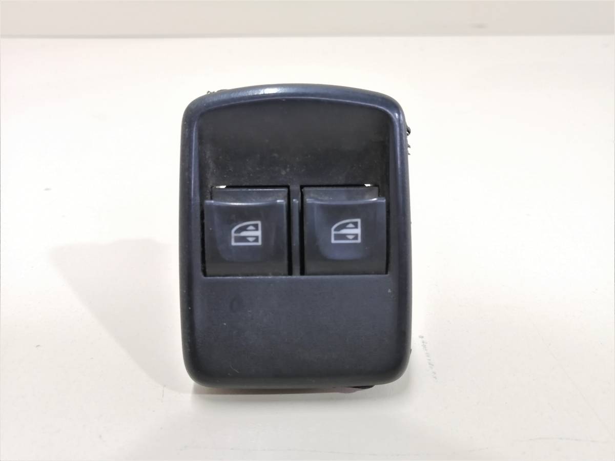 Блок управления стеклоподъемниками Renault Logan (2) 2014>