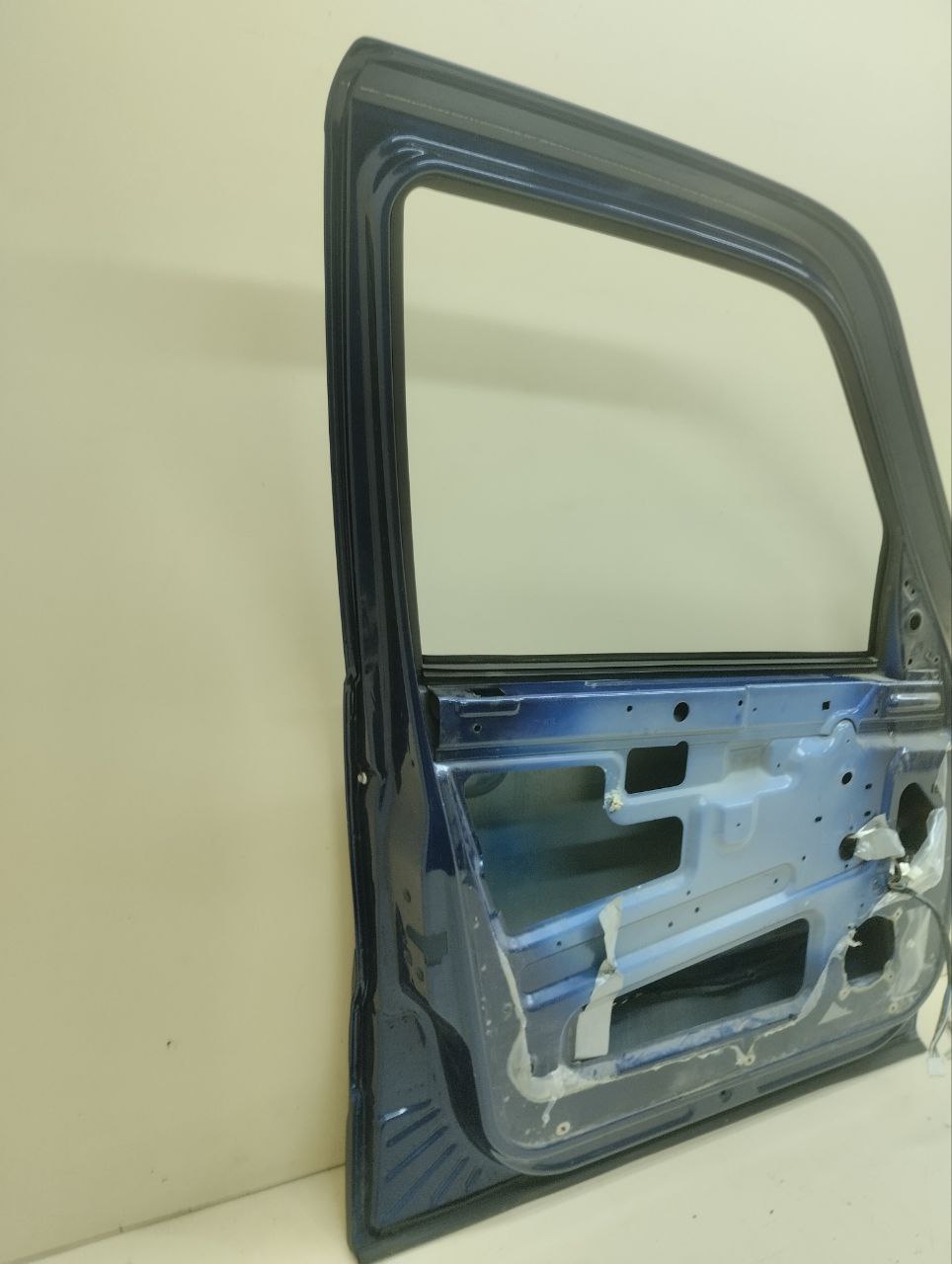 Дверь передняя левая Chevrolet Niva 2009-2020