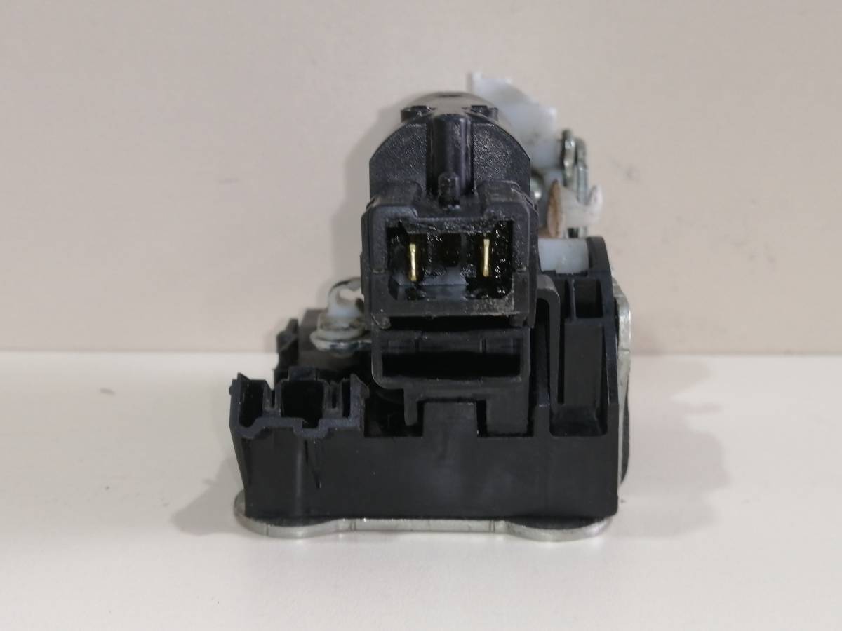 Замок двери задней правой Lada Largus 2012>