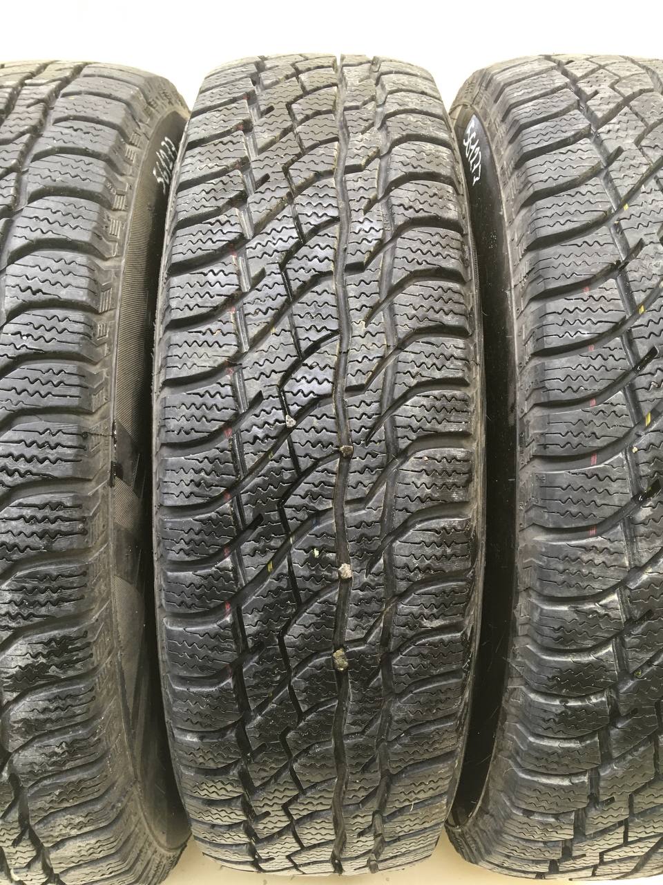 Шины к-кт R15 Всесезонные Viatti Bosco S/T