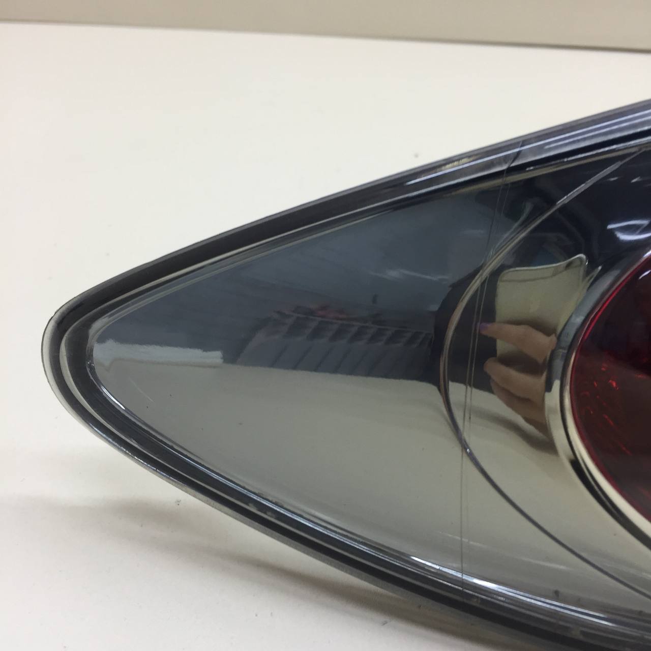 Фонарь задний наружный левый Mazda Mazda 6 (GG) 2002-2007 Фонарь задний наружный левый Mazda Mazda 6 (GG) 2002-2007