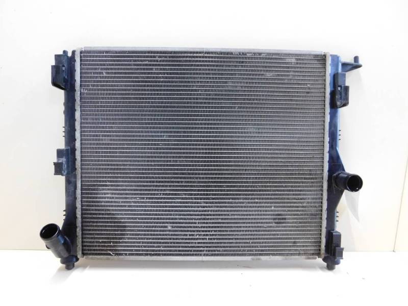 Радиатор охлаждения двигателя Renault Logan (1) 2005-2014