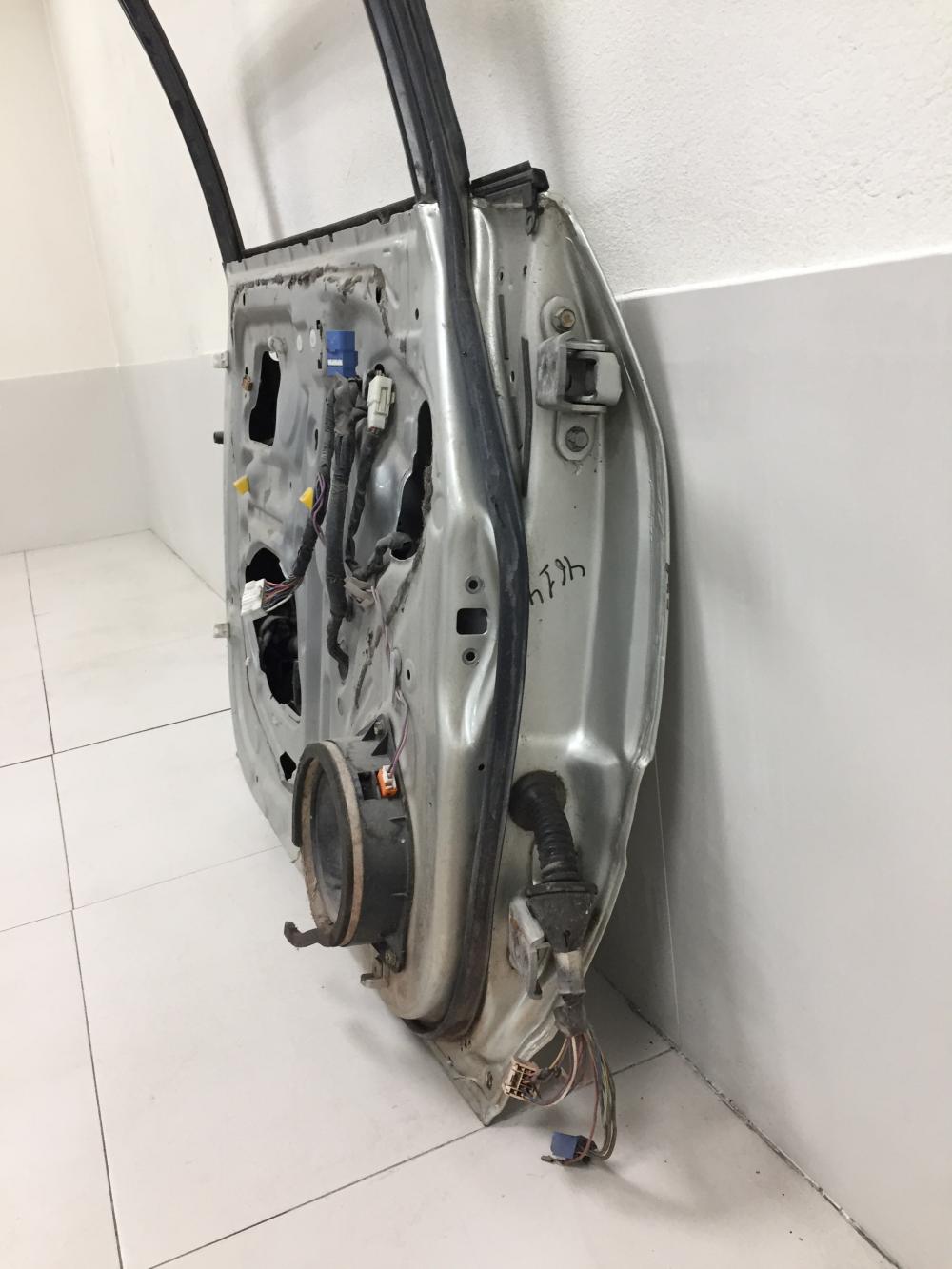 Дверь передняя левая Lexus RX 300 (XU10) 1997-2003 Дверь передняя левая Lexus RX 300 (XU10) 1997-2003