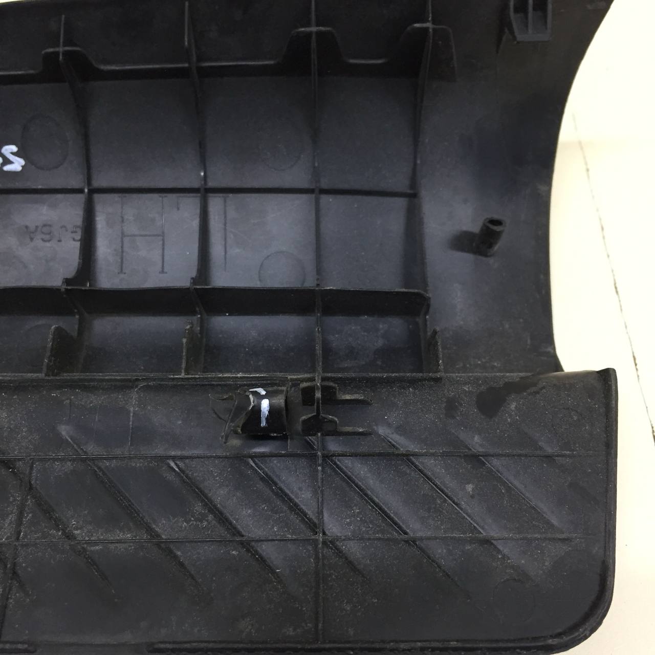 Накладка порога (внутренняя) Mazda Mazda 6 (GG) 2002-2007 Накладка порога (внутренняя) Mazda Mazda 6 (GG) 2002-2007
