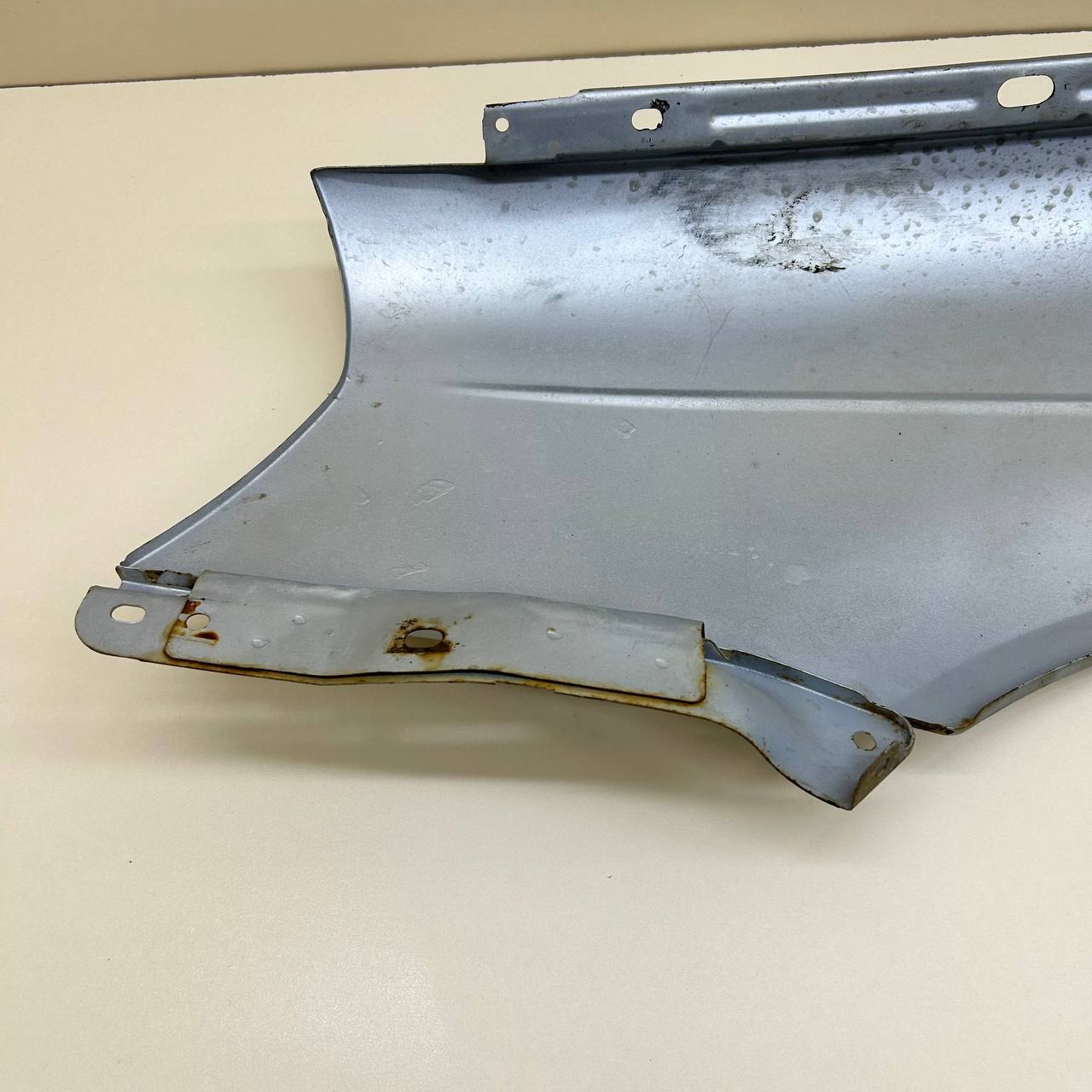 Крыло переднее правое Lada Priora 2007-2018