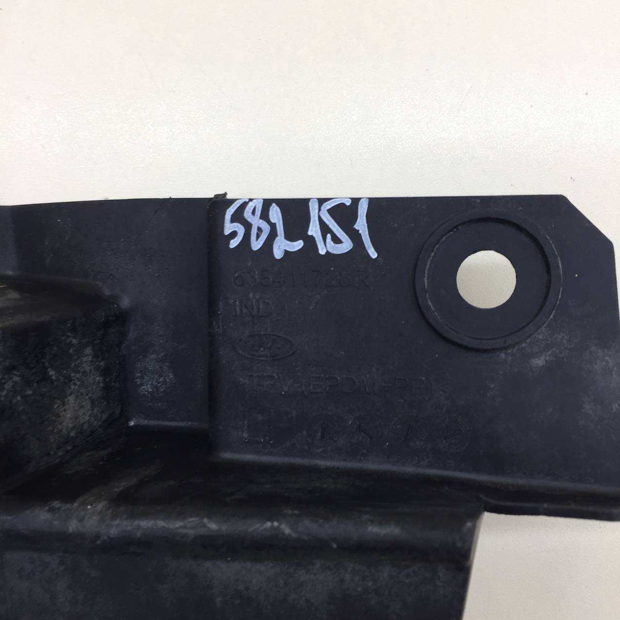 Брызговик передний левый Lada X-RAY 2016>