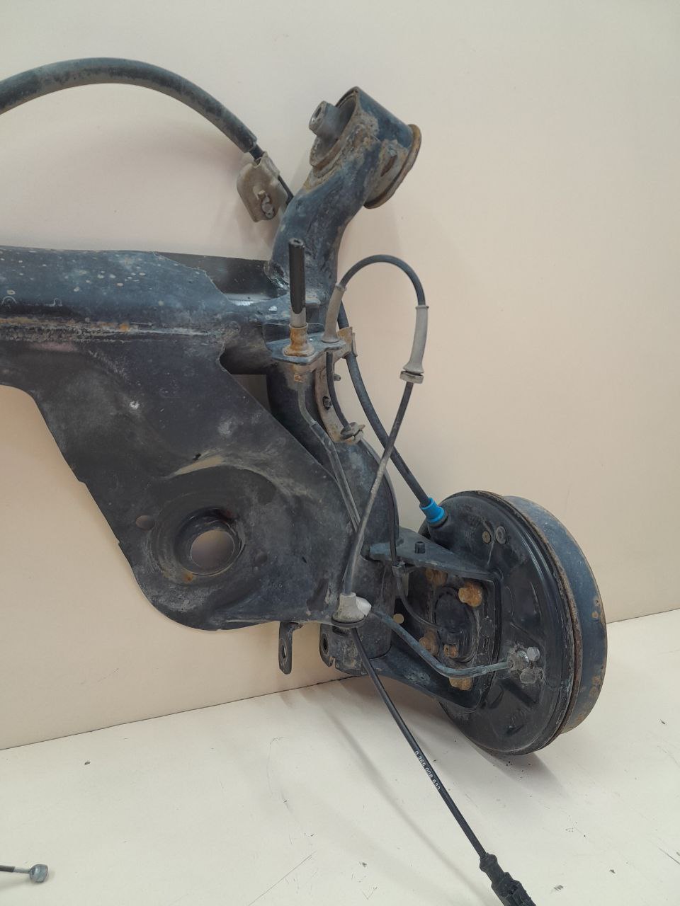 Балка задняя Peugeot 107 2006-2014 Балка задняя Peugeot 107 2006-2014