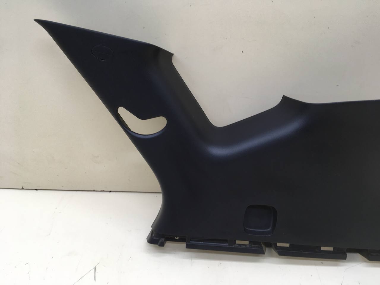 Обшивка багажника Hyundai ix35 (LM) 2010-2015 Обшивка багажника Hyundai ix35 (LM) 2010-2015
